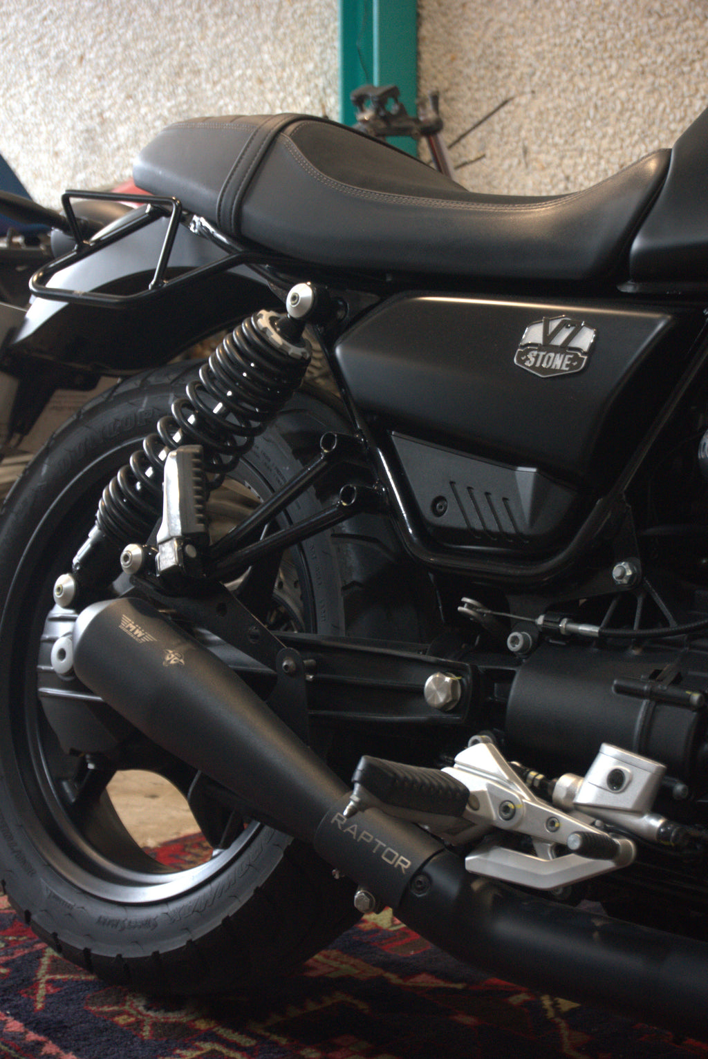 KIT GUZZI V7